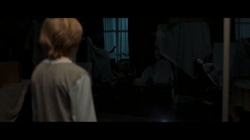 禁闭男童