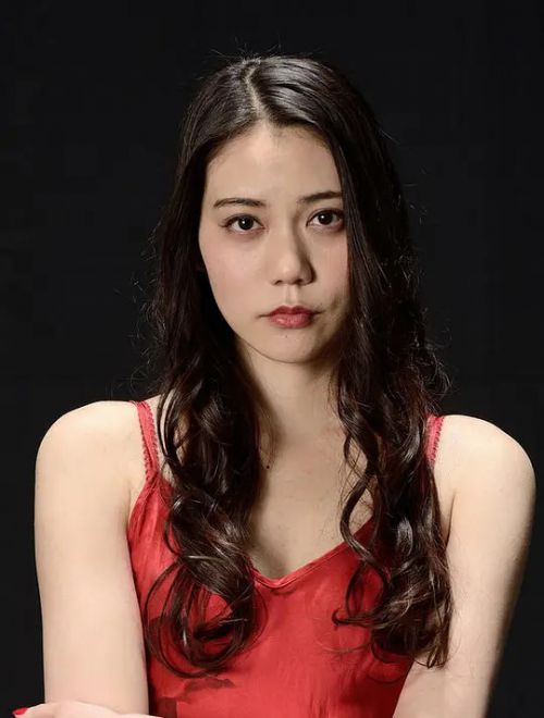 养杀人鬼的女人