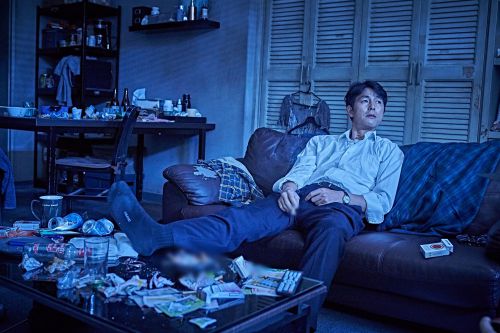 抓住救命稻草的野兽们