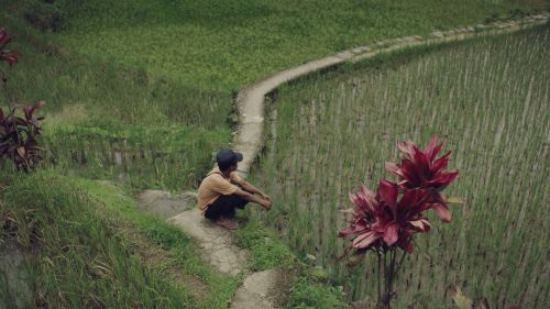 半大小子也想要一艘潜水艇