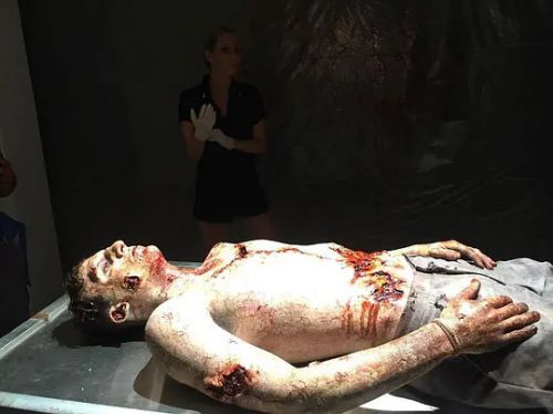 死亡扳机