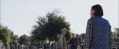 我唾弃你的坟墓：似曾相识