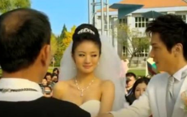 结婚狂想曲：岳琳终于嫁给邱志宏了！婚礼上的礼服真的太漂亮了！