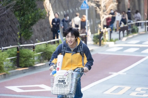 飙速宅男 