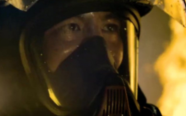 救火英雄：真实的火灾，浓烟才是消防兵最大的敌人