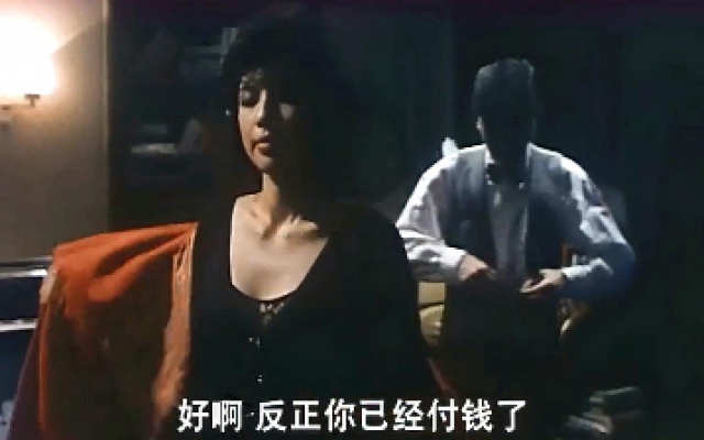 你ok,我ok：老板要吻美女，怎料美女提醒口红，老板秒换位置！