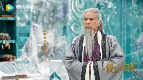镜：双城
