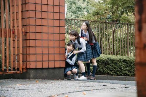 透视画男孩与全景画女孩
