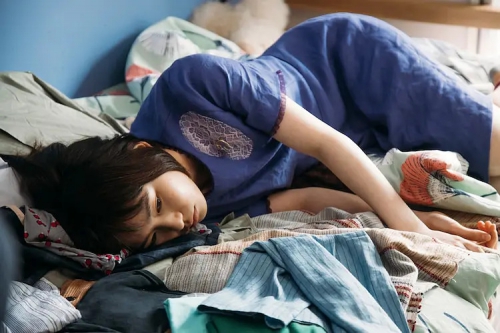 透视画男孩与全景画女孩