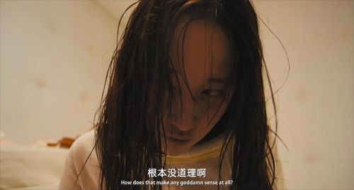 蒙娜丽莎与血月亮