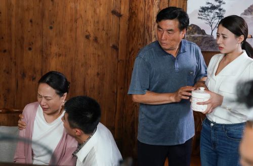 相见在鸾峰桥