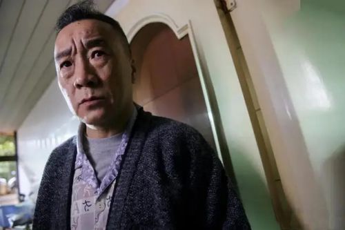 因爱而伟大
