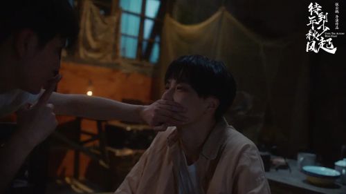 待到年少秋风起