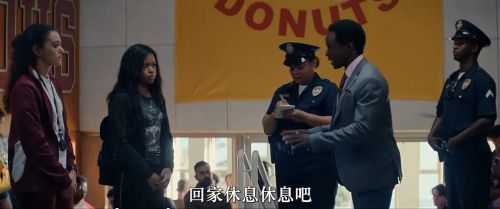 见鬼女孩