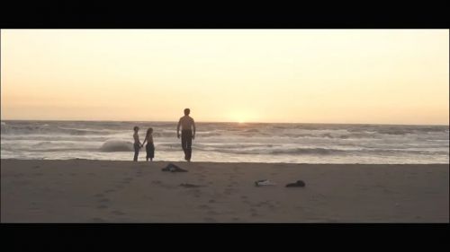 向海而去