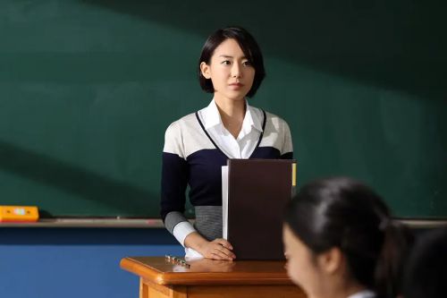 考死：血之期中考试