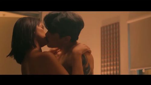失去自我的女人