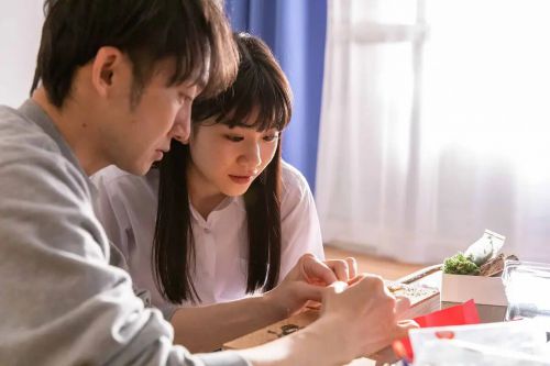 迷欲天使 聖なる蝶 赤い部屋
