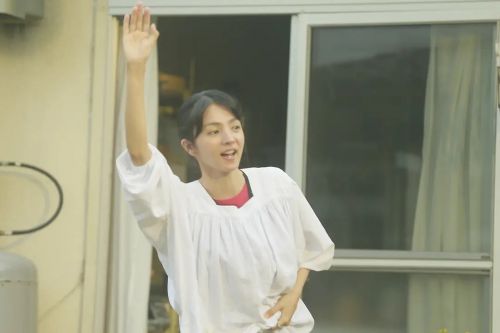河畔须臾