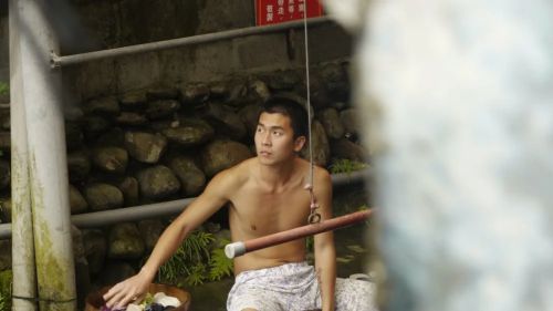 夏日天空的那匹红马 夏日天空的那匹紅馬