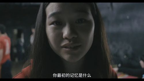 冰淇淋与雨声