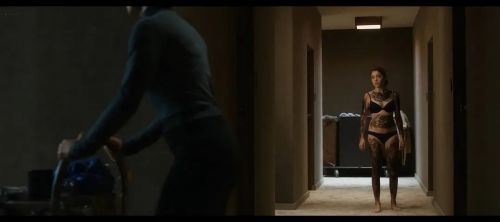 警告