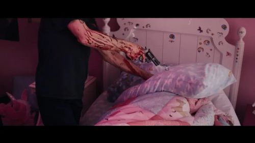 狗咬狗