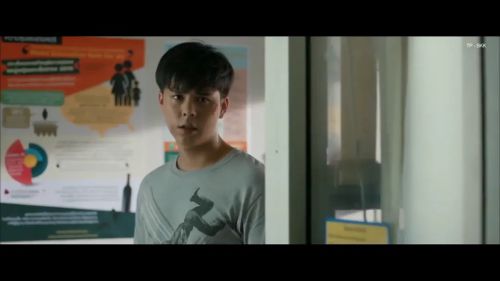 骑机男孩