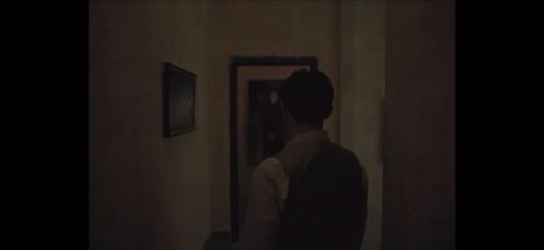 抽象画中的越南少女2