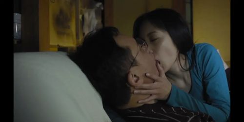 密室中的少女 裸の天使 赤い部屋