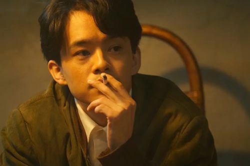 白键与黑键之间 白鍵と黒鍵の間に