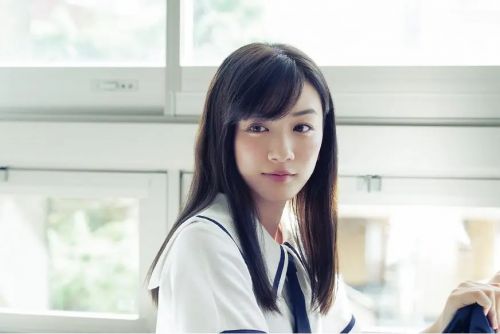你在月夜里发光