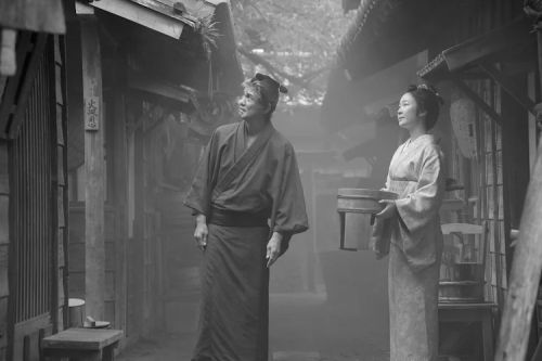 世界的阿菊