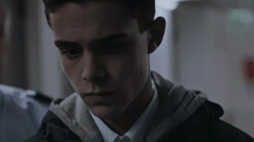 少年囚徒