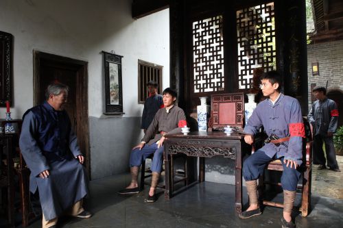  红色裁判