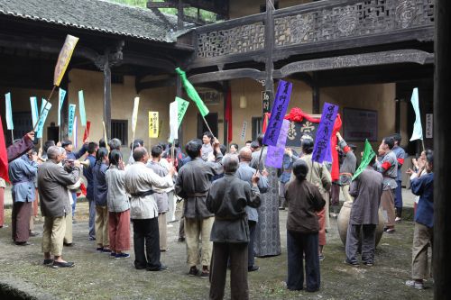  红色裁判