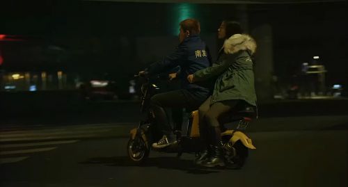 一个散步的夜晚