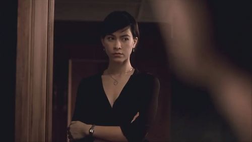 连体阴