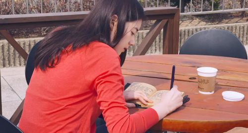 不是任何人女儿的海媛