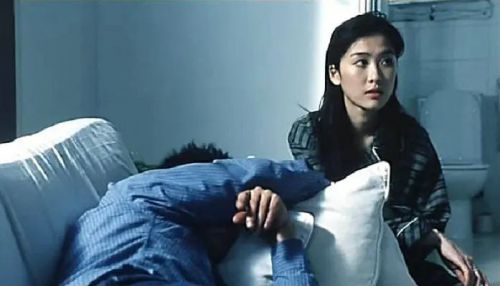 恐怖热线之大头怪婴