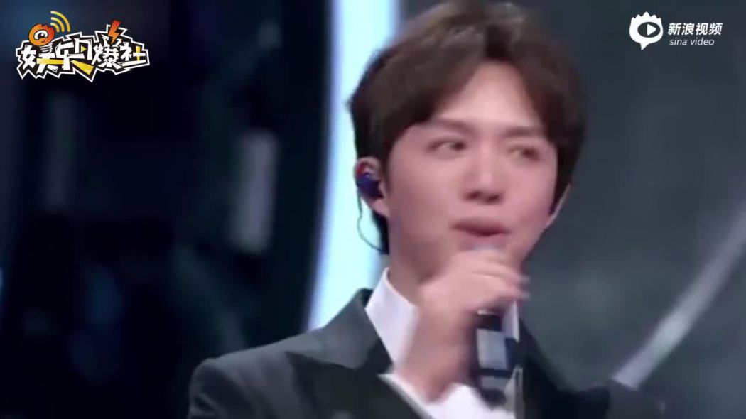 李云迪追韩剧盯玄彬弹琴手型超严格