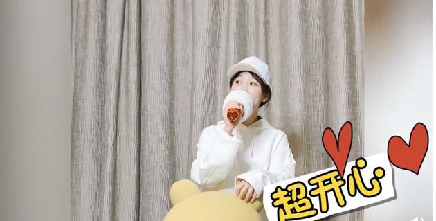 杨紫的“演唱会”各种曲风轻松驾驭超搞笑