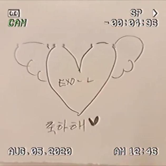 朴灿烈发视频祝EXO-L六岁生日快乐 手绘+纹身醒目