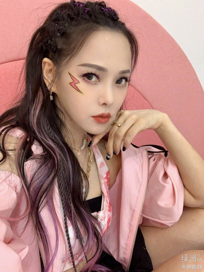/upload/temp/c5f353fec6620f.jpg