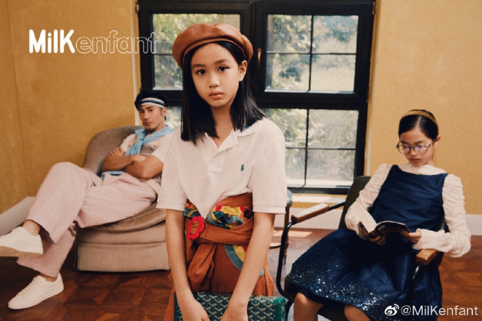 张伦硕拍亲子复古大片 女儿气质非凡初显超模潜质