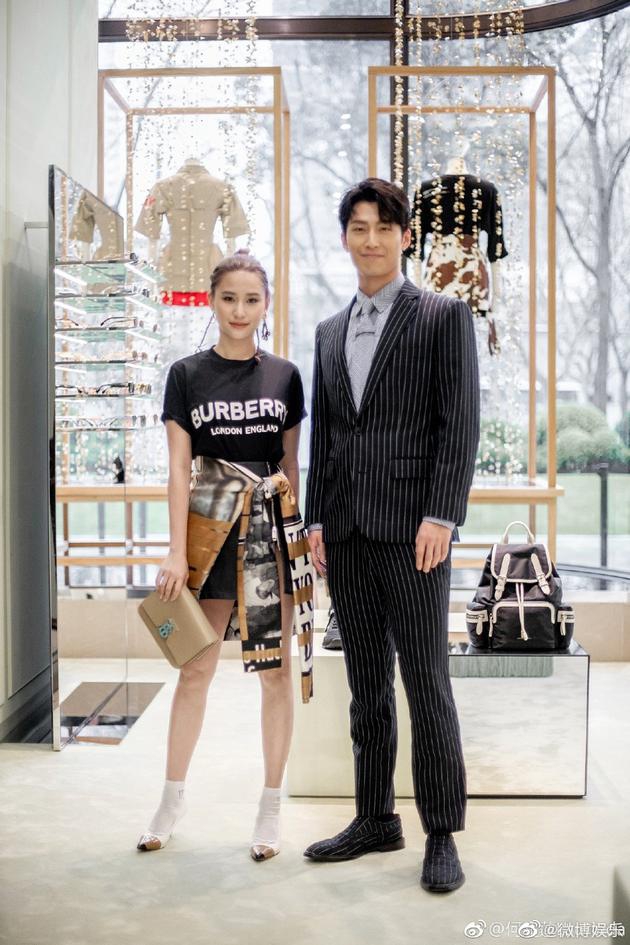 窦骁喊何超莲“dada” 爱称来源英文名