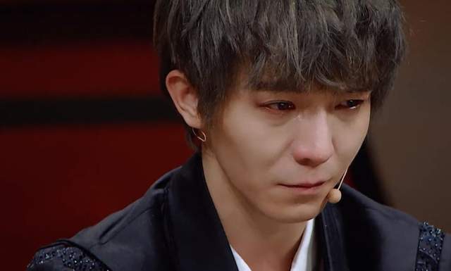 郭敬明：需要多少认可才能停止他的哭泣？