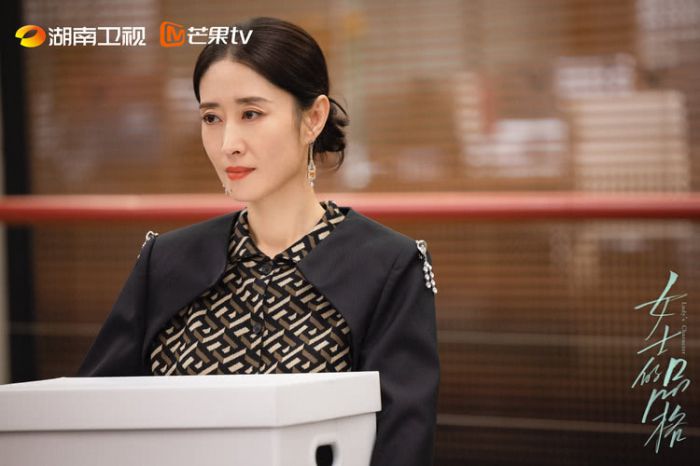 《女士的品格》开播 万茜刘敏涛邢菲演绎反内耗职场与家庭生活