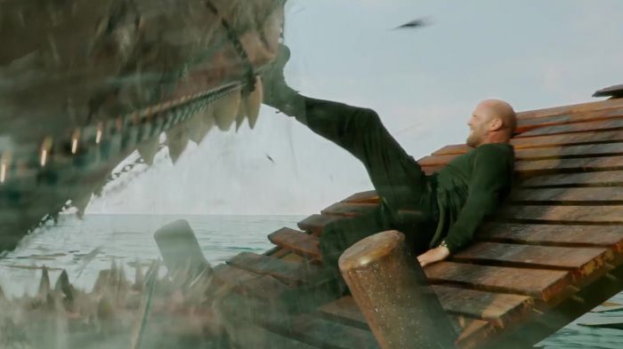 《巨齿鲨2》首曝预告 中美同步上映
