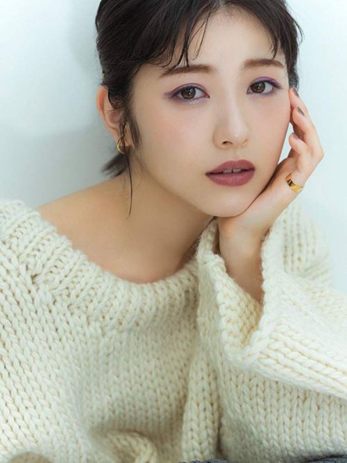 滨边美波